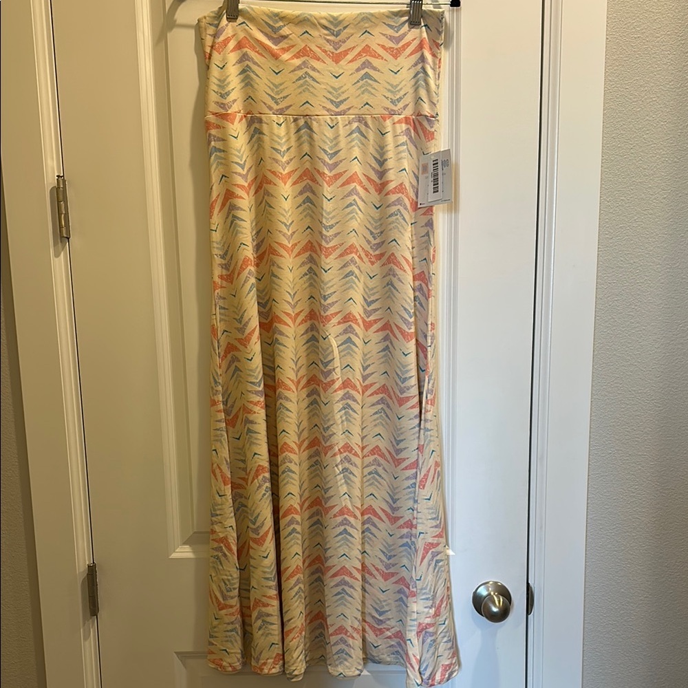 Chevron Patterned Maxi Skirt - Multicolor